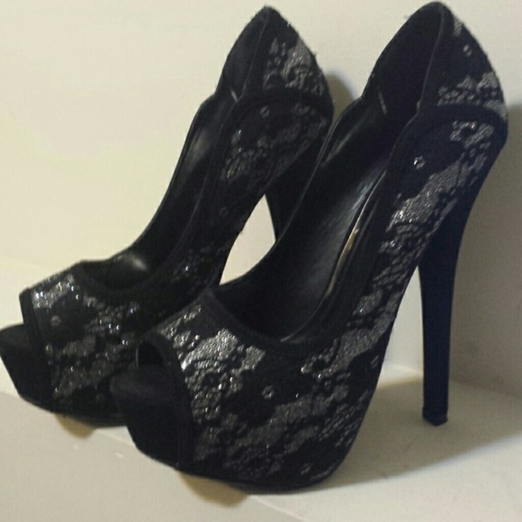 Charlotte russe shose - Picture 3 of 6